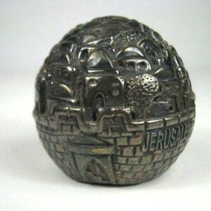 Avinqam Sterling Silver Jerusalem City Globe Sculpture Paperweight 2 In 925